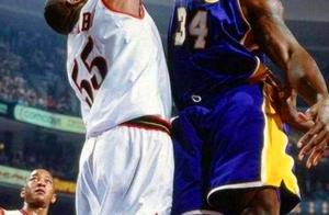NBA历史上BUG一般的存在！巅峰时期的奥尼尔是怎样打球的！