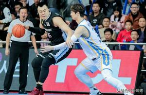 辽媒：辽篮急需补强五号位，目前只有交易一条路可走