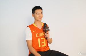 190524 工作人员分享杨洋采访照并称赞：人帅脸能打！