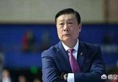 李秋平指导为什么当年会说易建联好防，朱芳雨可以忽略不计的言论？当时什么情况？