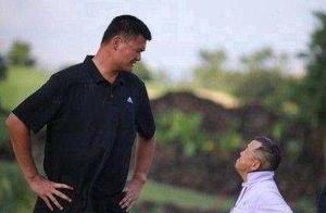 姚明多有钱: NBA工资是零花, 一房产我们一辈子都买不起!