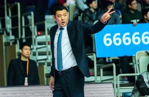 山东男篮取消邯郸站比赛，巩晓彬迎来考官时刻，赛前获2大好消息