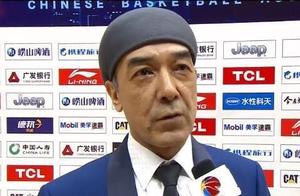 天王山之战！新疆0-3输掉比赛后，有谁注意到阿的江脸上的神情！
