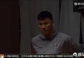 广东夺冠，颁奖时新疆主场球迷却没有退场，你怎么看？