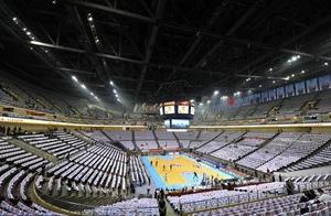 CBA再次向NBA“借力”，一年鲸吞10亿消费，球队老板为何性情大变