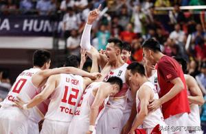 CBA季后赛6大看点，赵继伟悲情英雄，他终挥泪圆梦！