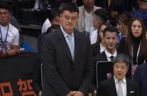 广东宏远夺冠，姚明却一脸不悦，易建联获mvp真凸显男篮很差吗