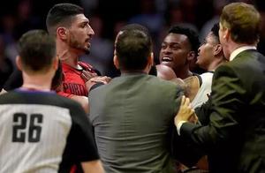 NBA又出争议！7人离开替补席卷入冲突不禁赛 这解释合理吗？