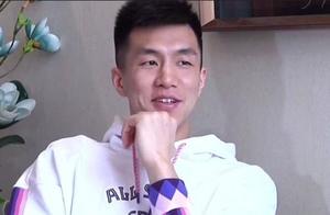中国男篮六大后位第一个出位的，不是吴前方硕，他也不叫郭艾伦