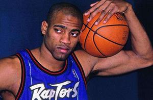 21世纪NBA全明星票王榜，科比独揽4届，小巨人姚明榜上有名