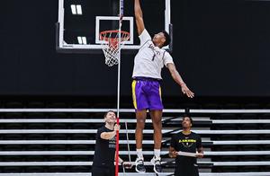 NBA垂直弹跳最高的五位球员：20岁小将上榜，第三名身高仅1米69