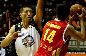 CBA篮板榜 隐形虎垫底 韩德君仅第七 第八很意外榜首无悬念