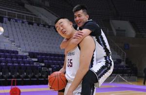 辽宁男篮两大王牌合同即将到期 他们如何处理这个难题？