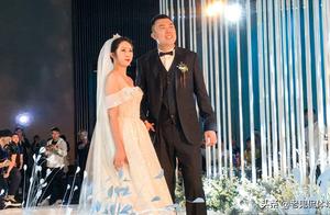 辽篮新队长大婚，4大伴郎晒现场图，他最有心机，他最没心没肺