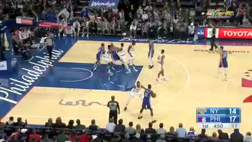 尼克斯vs76人第1节 西蒙斯手起刀落命中NBA生涯首个三分