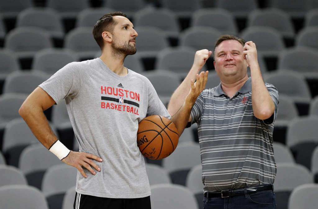 <a href=http://www.nbalx.com/team/huojian/ target=_blank class=infotextkey></a>ɭһøԿ