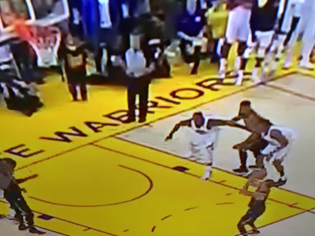 å:èƒœåˆ©è«å“¨å-æŠèμ° æ3ä»€:èåˆ¤åo”é“æ-‰ NBA:æ2¡å1é”™